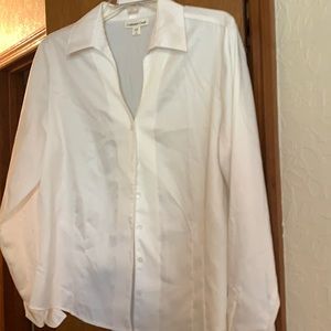 Great condition. Button down.